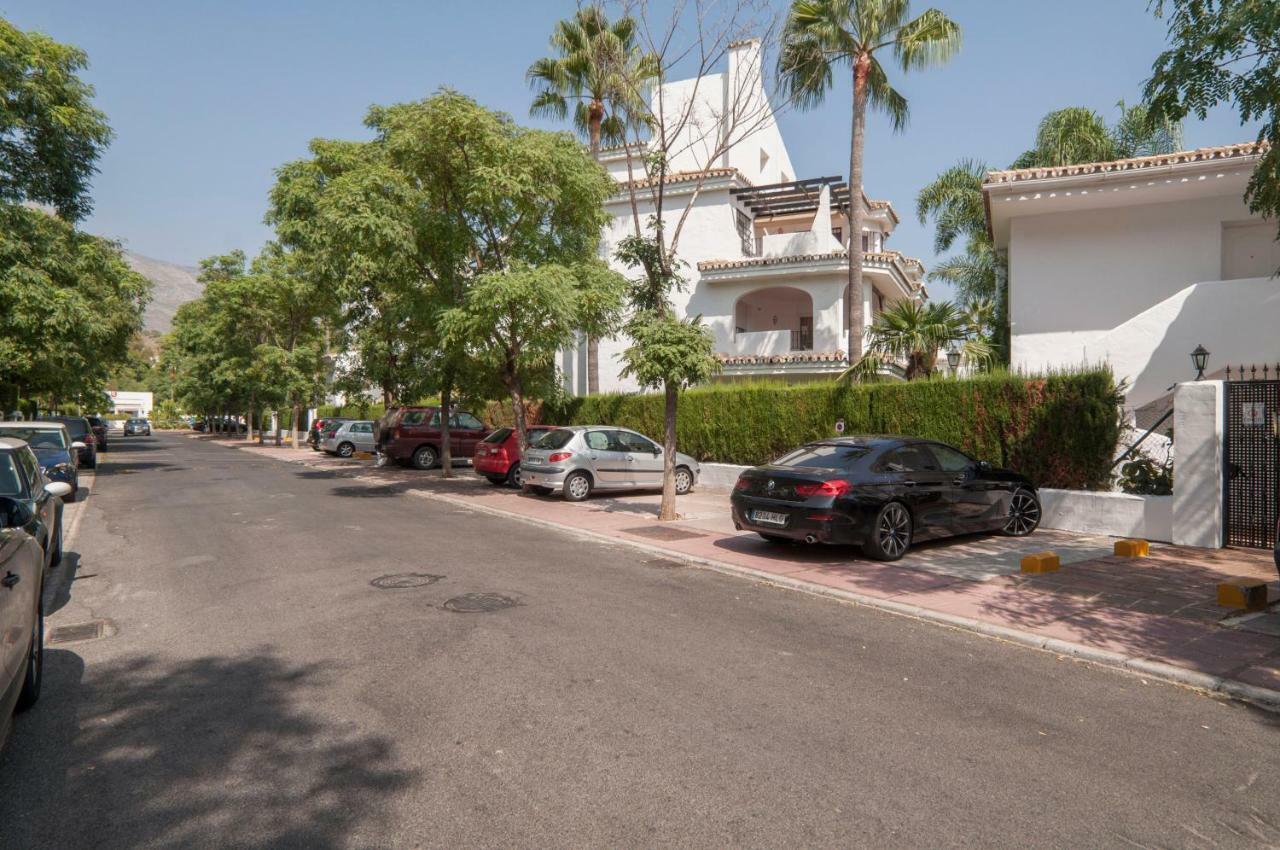 COVD 19 FREE- TOTAL PURIFIED - Design Penthouse Marbella - 3mn to Puerto Banús&Beach- Golden Mile- Pool&Tropical Garden View Exterior foto
